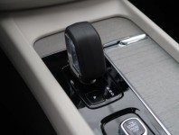 Volvo XC60  T6 Recharge Momentum
