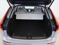 Volvo XC60  T6 Recharge Momentum
