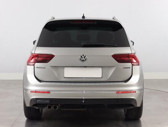 Volkswagen Tiguan  2.0 TDI R-Line