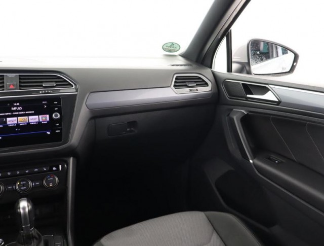 Volkswagen Tiguan  2.0 TDI R-Line