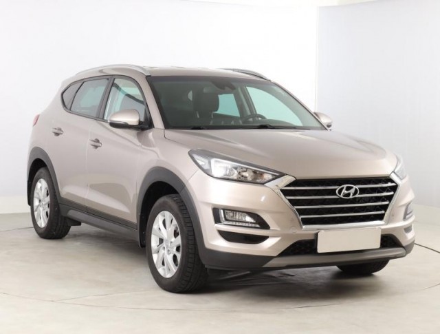 Hyundai Tucson  1.6 CRDi Trikolor