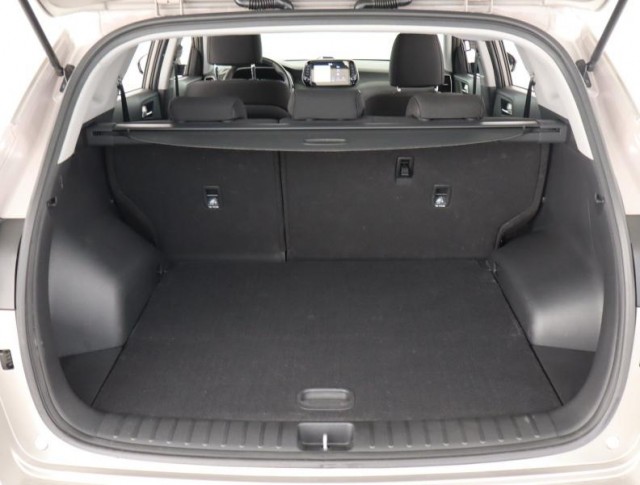 Hyundai Tucson  1.6 CRDi Trikolor