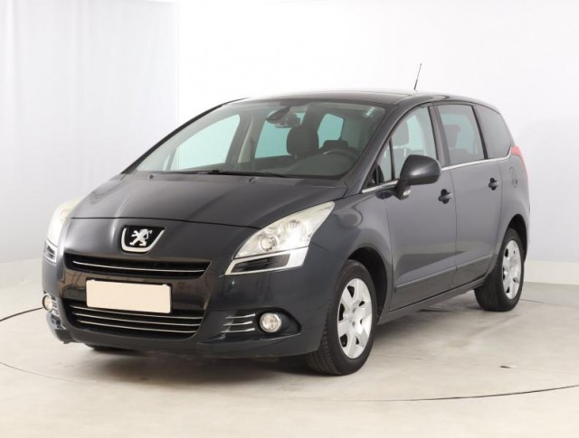 Peugeot 5008  1.6 HDi 