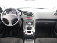 Peugeot 5008  1.6 HDi 
