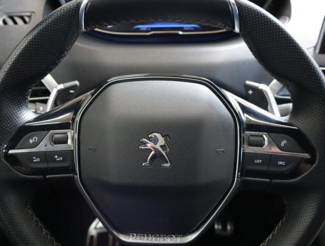 Peugeot 3008  1.6 PureTech GT Line
