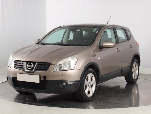 Nissan Qashqai  2.0 