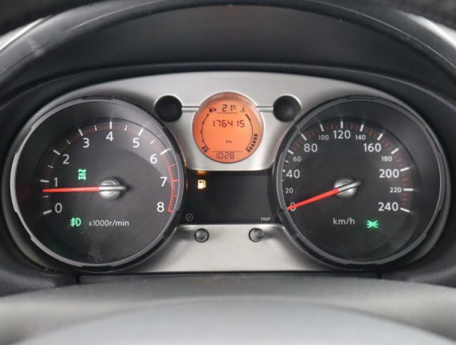 Nissan Qashqai  2.0 