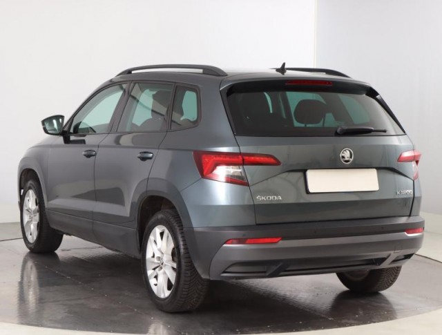 Škoda Karoq  1.0 TSI Ambition