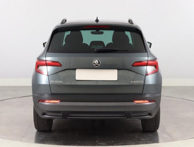 Škoda Karoq  1.0 TSI Ambition