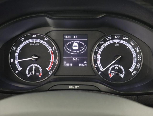 Škoda Karoq  1.0 TSI Ambition