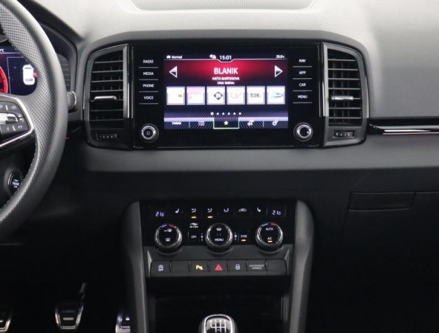 Škoda Karoq  1.5 TSI Sportline