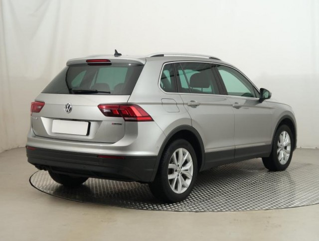 Volkswagen Tiguan  2.0 TDI Highline