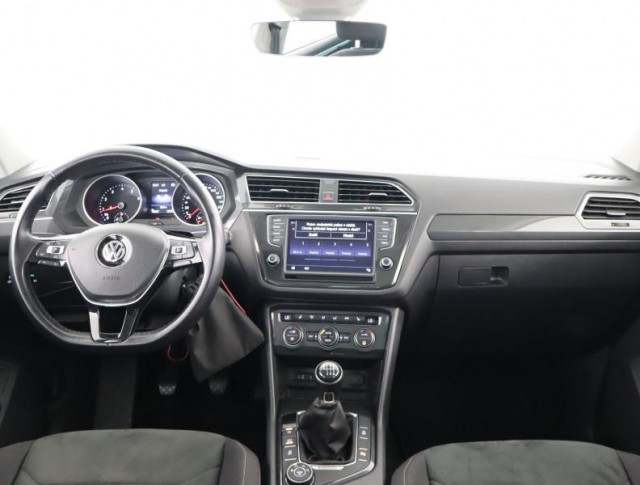Volkswagen Tiguan  2.0 TSI R-Line