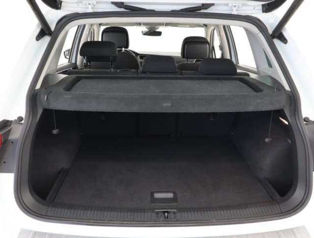 Volkswagen Tiguan  2.0 TSI R-Line