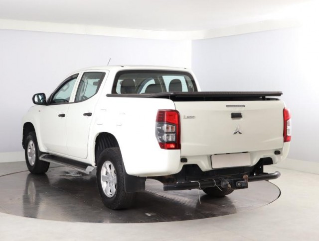Mitsubishi L200  2.2 DI-D 