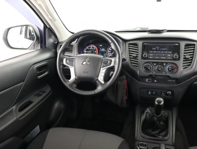 Mitsubishi L200  2.2 DI-D 