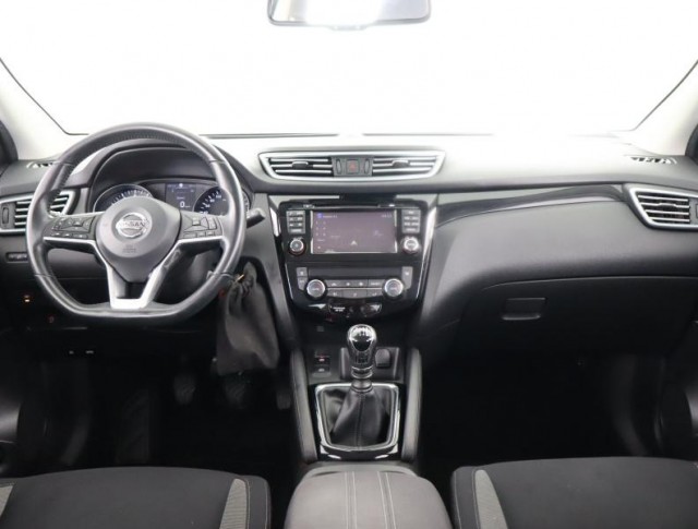 Nissan Qashqai  1.2 DIG-T 