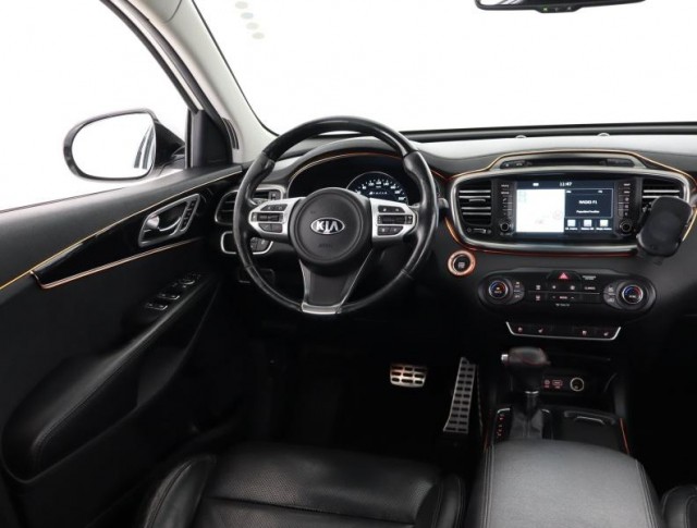 Kia Sorento  2.2 CRDi TOP