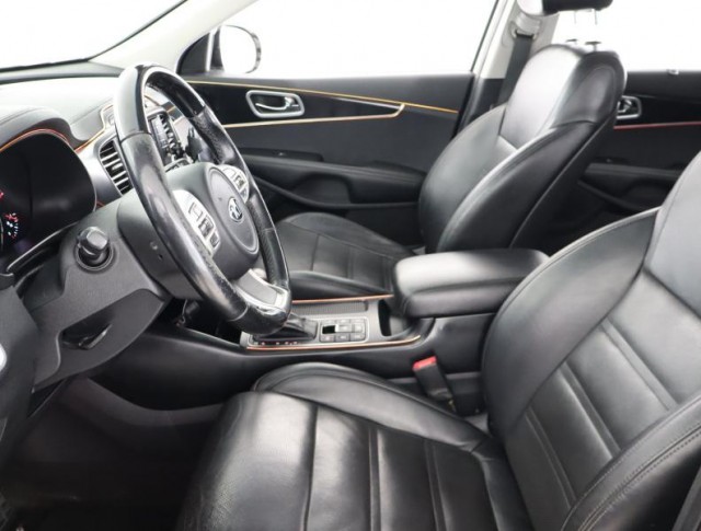 Kia Sorento  2.2 CRDi TOP
