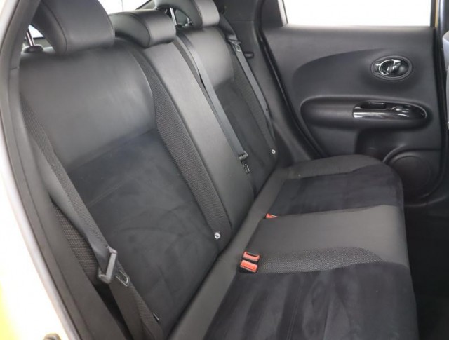 Nissan Juke  1.6 i Tekna