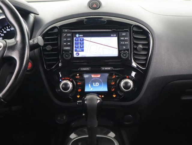 Nissan Juke  1.6 i Tekna