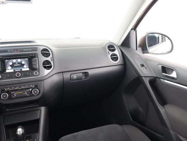Volkswagen Tiguan  2.0 TDI 