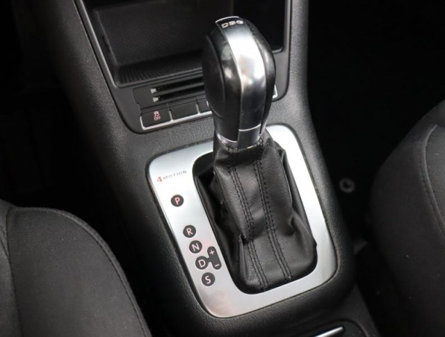 Volkswagen Tiguan  2.0 TDI 