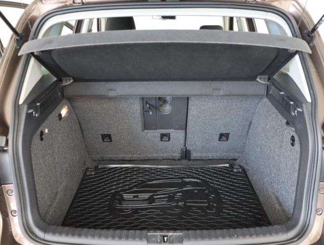 Volkswagen Tiguan  2.0 TDI 