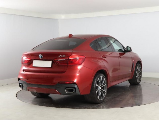 BMW X6  xDrive40d M Paket