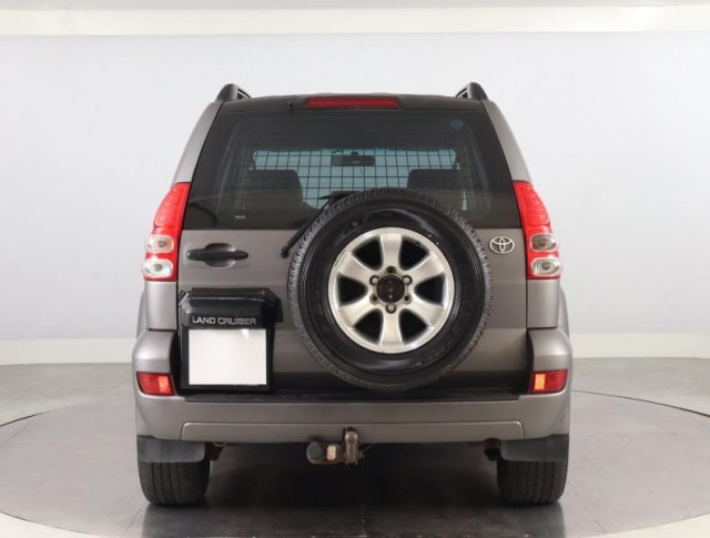 Toyota Land Cruiser  3.0 D-4D 