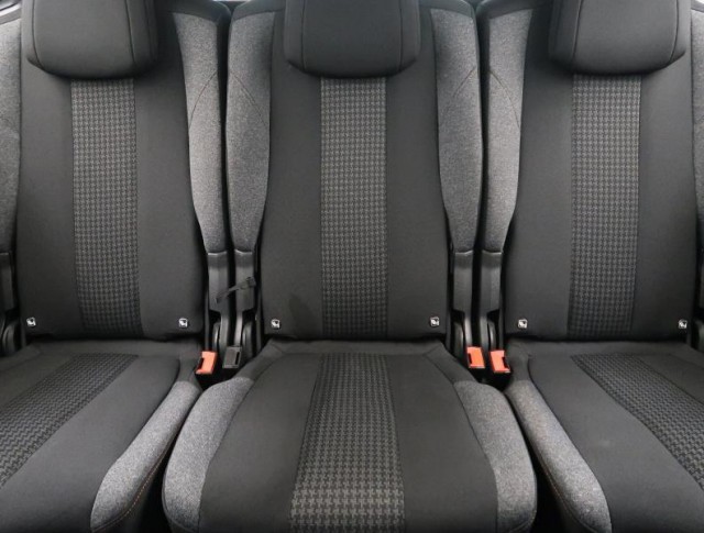 Peugeot 5008  1.5 BlueHDi Allure
