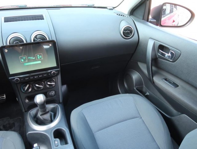Nissan Qashqai  1.6 Acenta