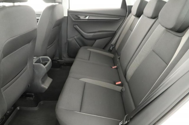 Škoda Karoq  1.0 TSI Active