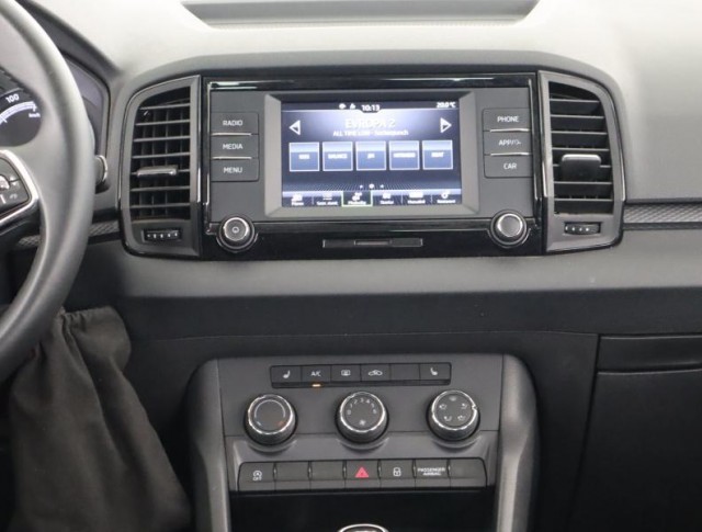 Škoda Karoq  1.0 TSI Active