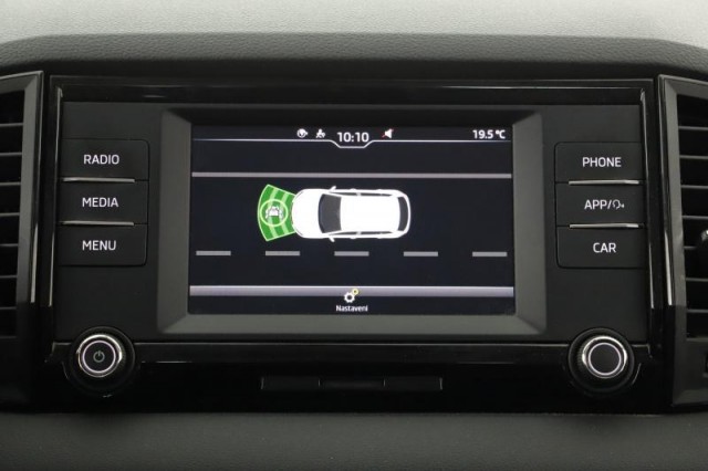 Škoda Karoq  1.0 TSI Active