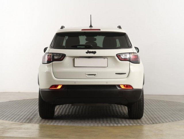 Jeep Compass  1.3 T-GDI Night Eagle