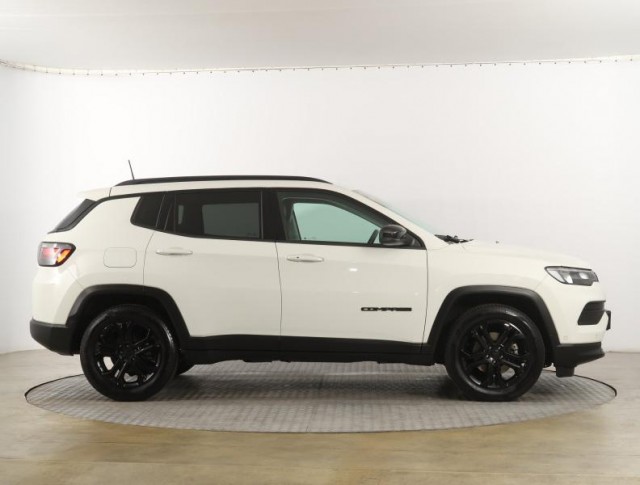Jeep Compass  1.3 T-GDI Night Eagle
