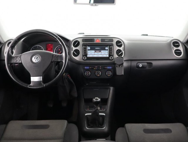 Volkswagen Tiguan  2.0 TDI 