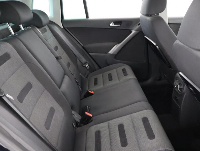 Volkswagen Tiguan  2.0 TDI 