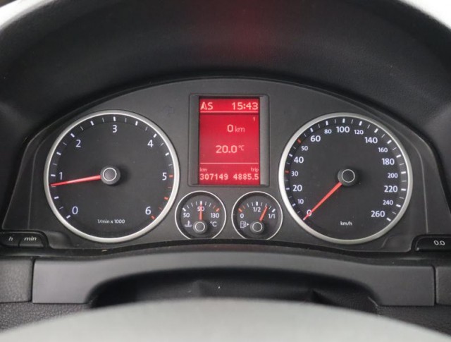 Volkswagen Tiguan  2.0 TDI 