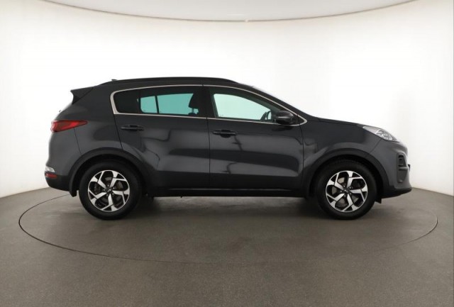 Kia Sportage  1.6 CRDi MHEV Black Edition