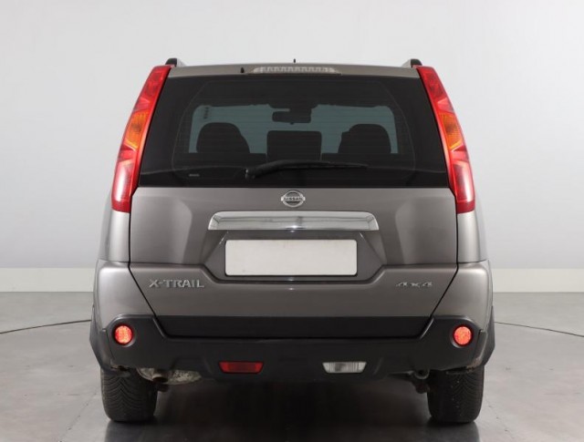 Nissan X-Trail  2.0 dCi 