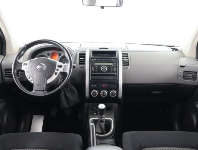 Nissan X-Trail  2.0 dCi 
