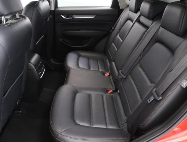 Mazda CX-5  2.5 Skyactiv-G Revolution TOP