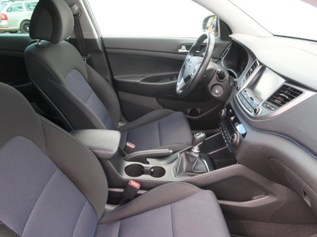 Hyundai Tucson  1.7 CRDi 