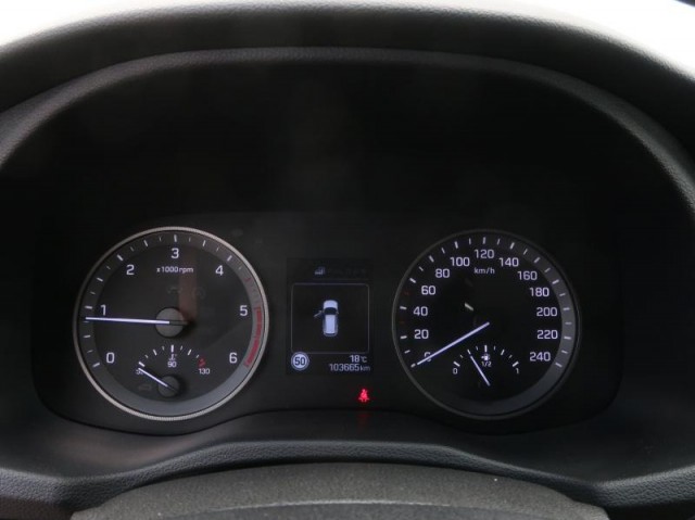 Hyundai Tucson  1.7 CRDi 