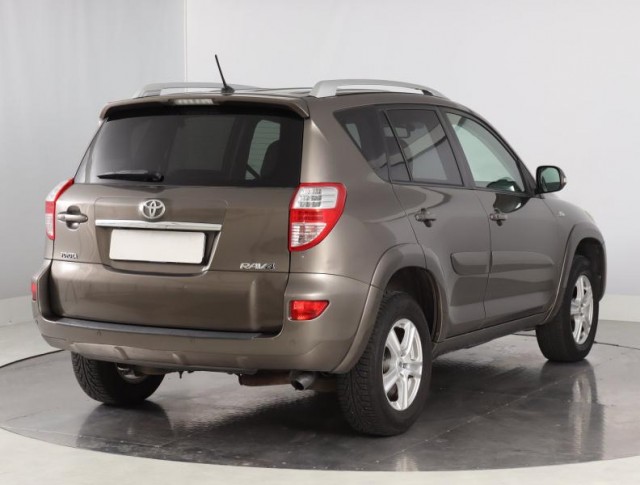 Toyota RAV 4  2.2 D-CAT Executive