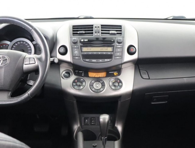 Toyota RAV 4  2.2 D-CAT Executive