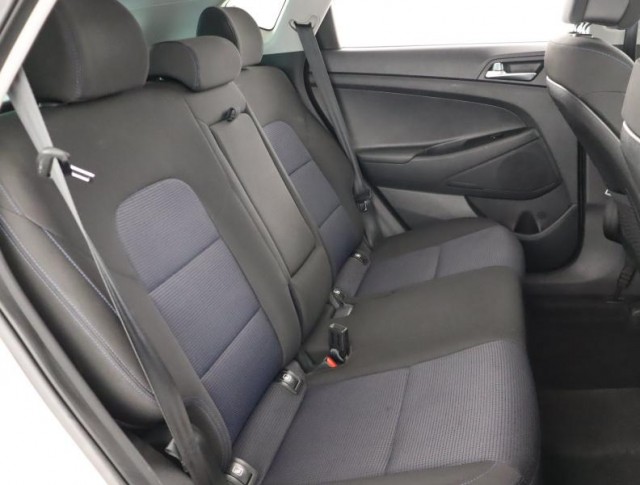 Hyundai Tucson  1.7 CRDi 
