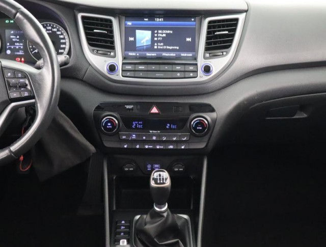 Hyundai Tucson  1.7 CRDi 